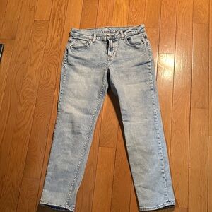 Old Navy Women's Light Blue Straight Leg Jeans
